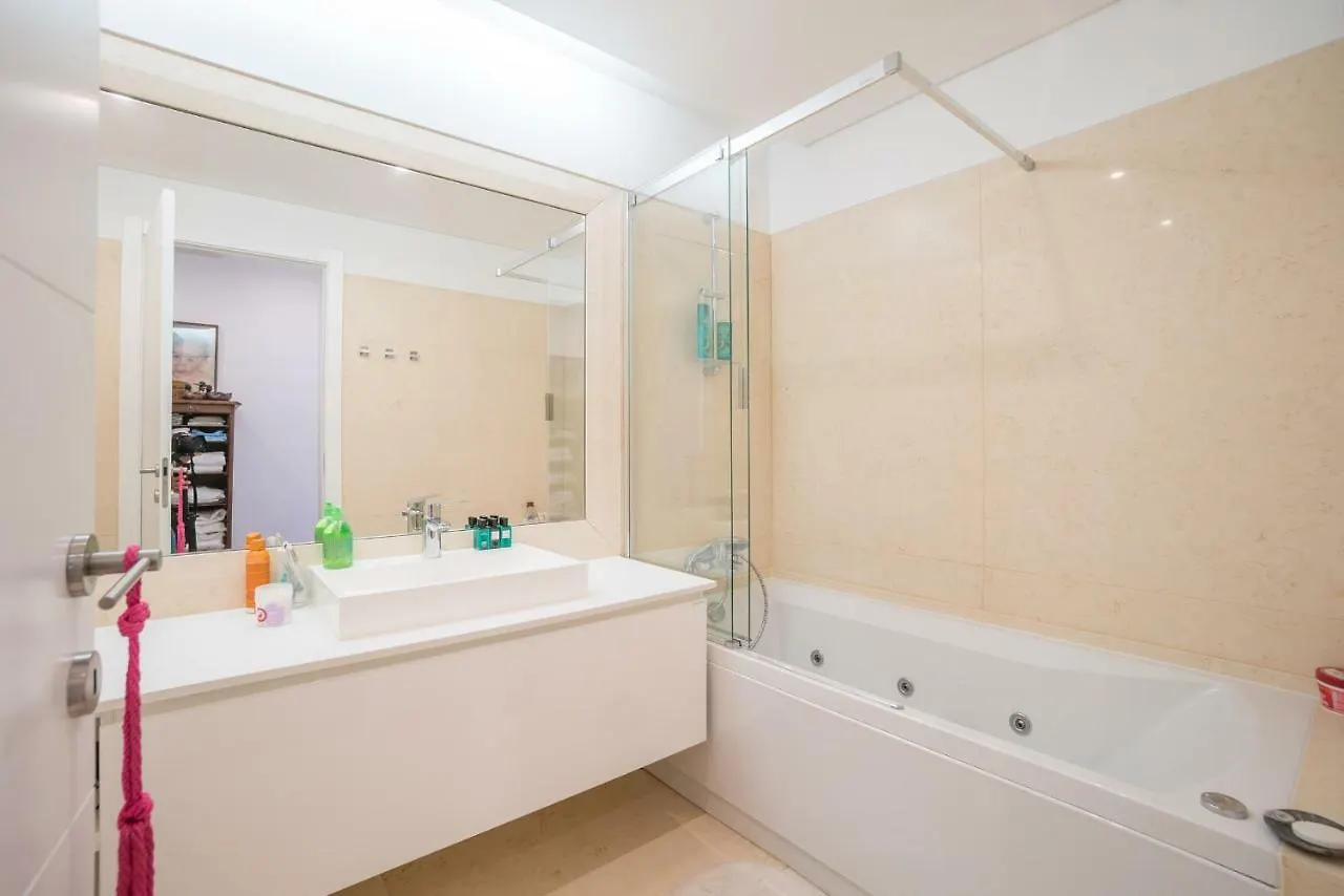 Lisboa Belem Pool & Garden Apartment
