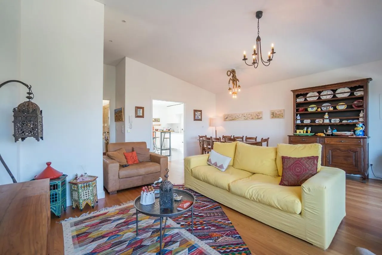 Lisboa Belem Pool & Garden Apartment 0*,  البرتغال